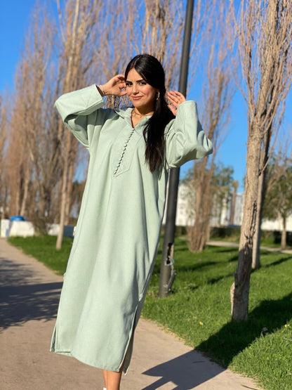 Modern Moroccan Jellaba for Women – Chic & Comfortable Traditional Wear