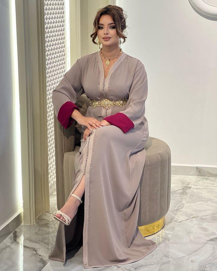 Elegant Moroccan Caftan with Gold Belt – Traditional Kaftan for Special Occasions