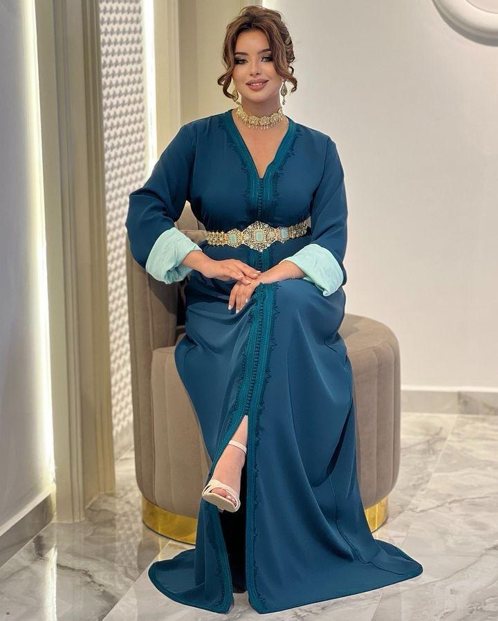 Elegant Moroccan Caftan with Gold Belt – Traditional Kaftan for Special Occasions