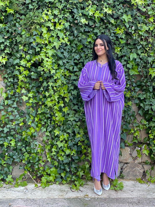 Elegant Moroccan Caftan – Traditional Fashion with a Modern Touch